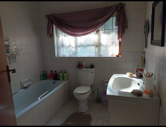 3 BEDROOM FREEHOLD FOR SALE IN RAMSGATE
